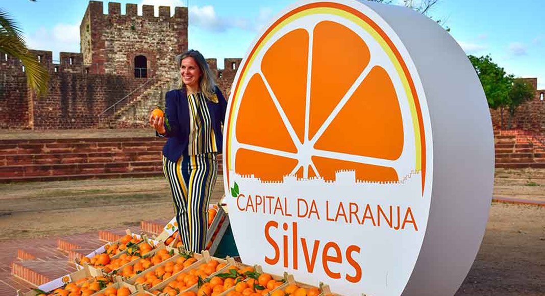 Silves Mayor Rosa-Palma at the Orange Event in April 2021