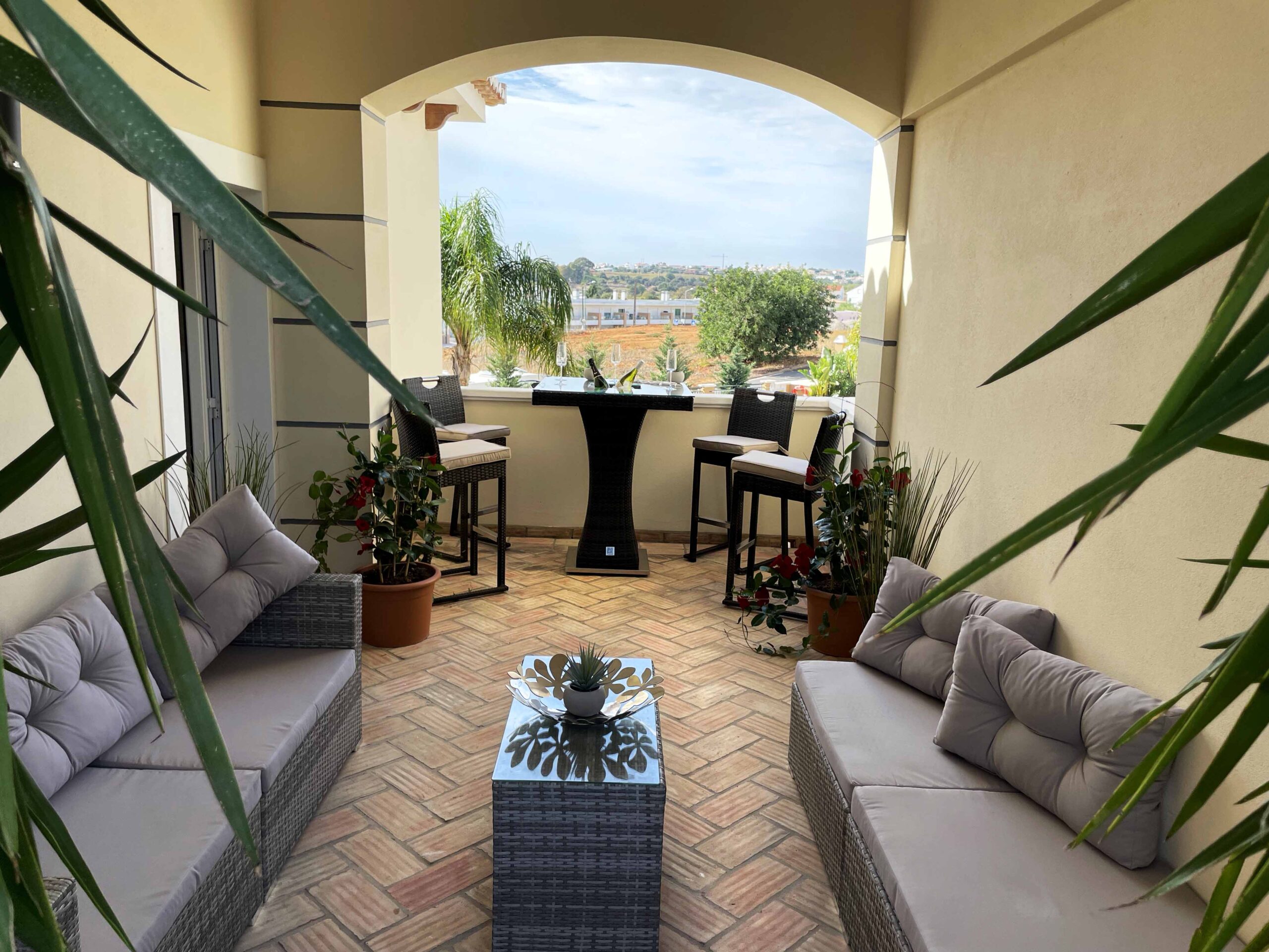 villa cascata upper terrace